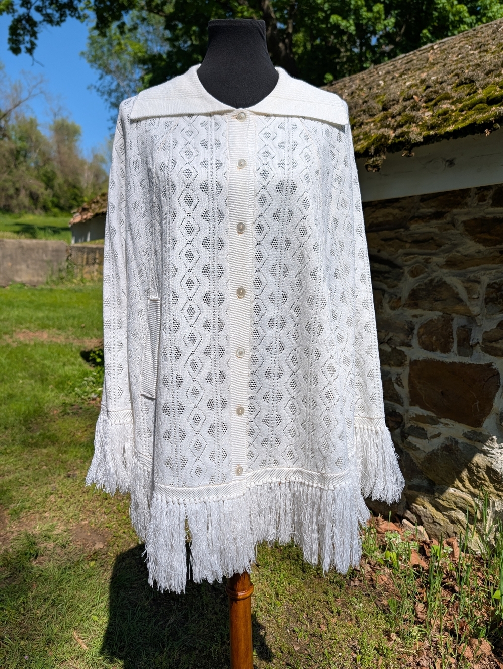 VTG Knit Cape/Shawl/Poncho